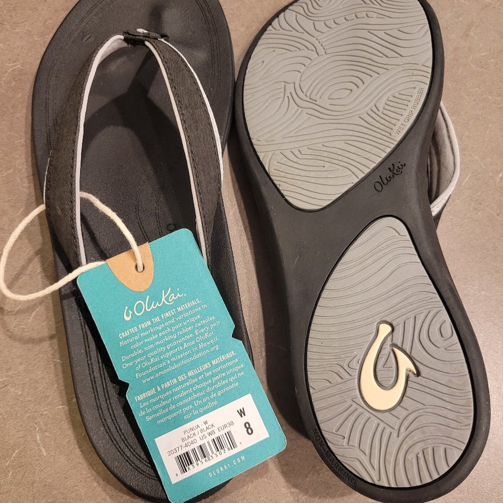 Olukai Womens Black Flip Flops Size 8